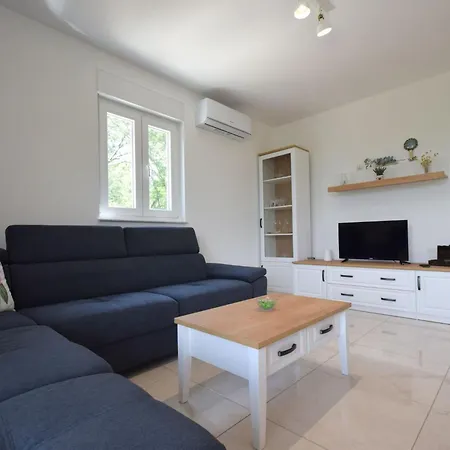 Gloria-ferienhaus Im Gruenen By Interhome